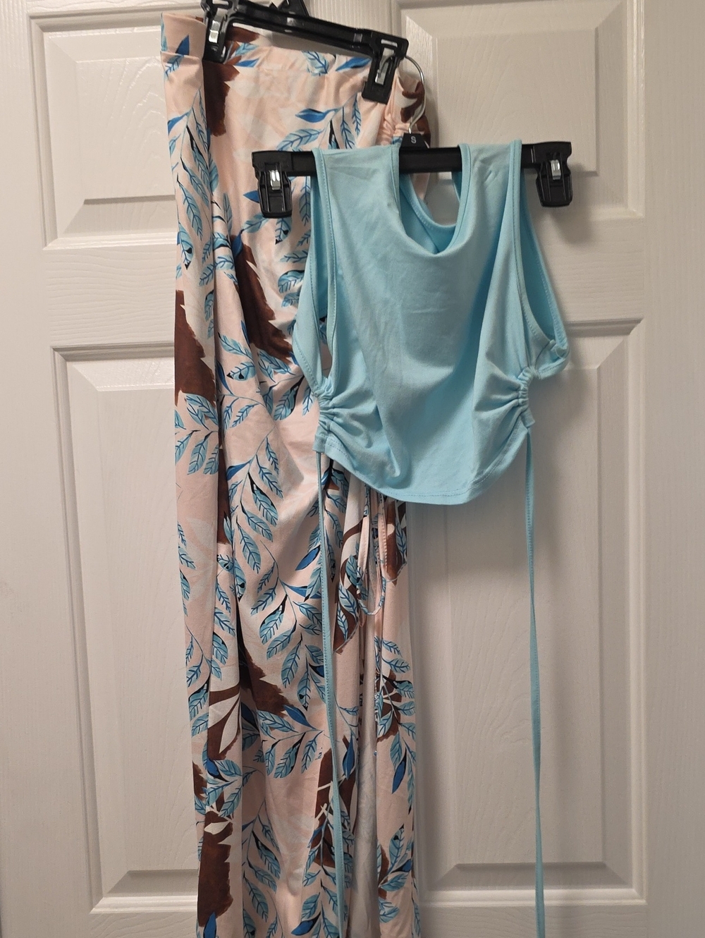 SHEIN Light Blue Crop Tank with Pink and Brown Leaf-Print Two Piece Dress